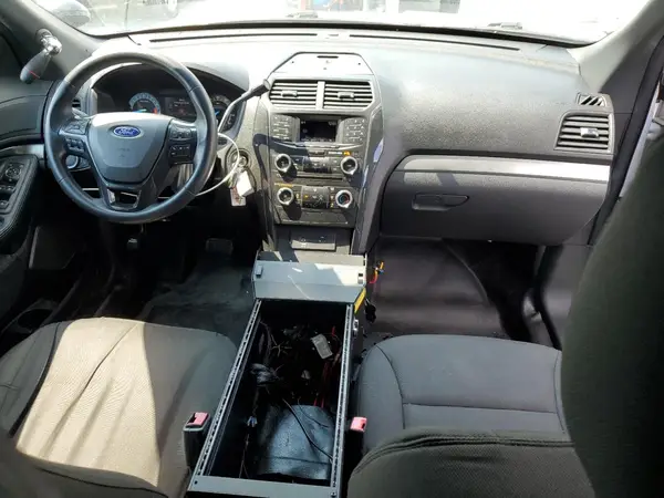 1FM5K8AR5HGD58916 2017 FORD EXPLORER - Image 8