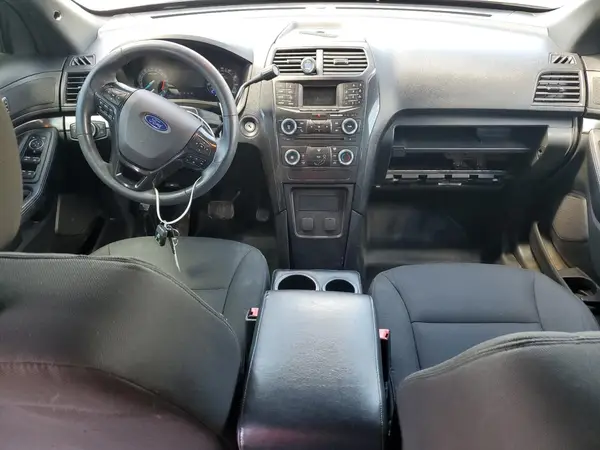 1FM5K8AR5HGE00775 2017 FORD EXPLORER - Image 8