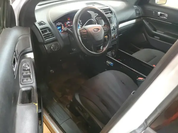 1FM5K8AR5HGE01988 2017 FORD EXPLORER - Image 8