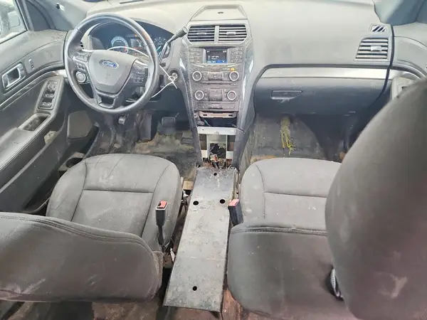 1FM5K8AR5HGE39950 2017 FORD EXPLORER - Image 8