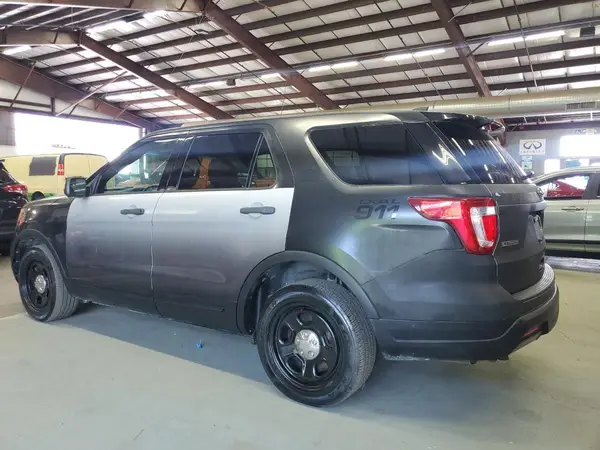 1FM5K8AR5JGA27100 2018 FORD EXPLORER - Image 2
