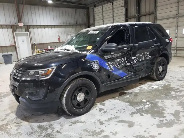 1FM5K8AR5JGA32328 2018 FORD EXPLORER - Image 1