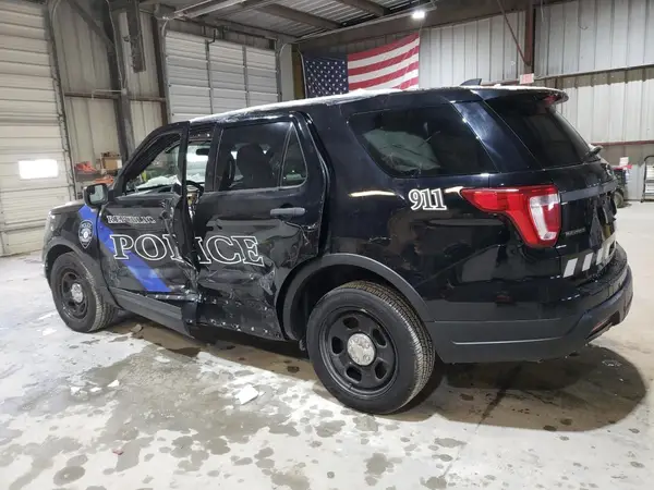 1FM5K8AR5JGA32328 2018 FORD EXPLORER - Image 2