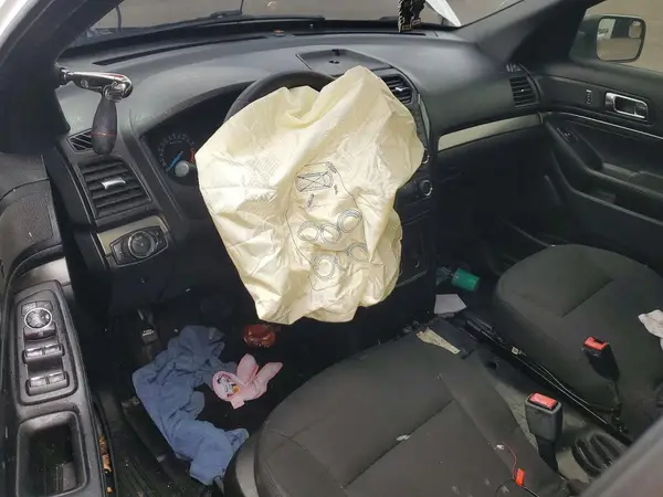1FM5K8AR5JGA83764 2018 FORD EXPLORER - Image 8