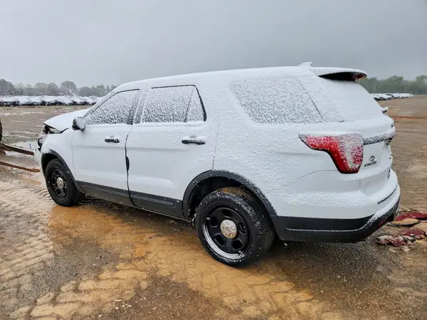 1FM5K8AR5JGC44016 2018 FORD EXPLORER - Image 2