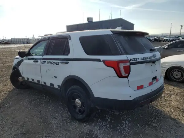 1FM5K8AR6GGA28152 2016 FORD EXPLORER - Image 2