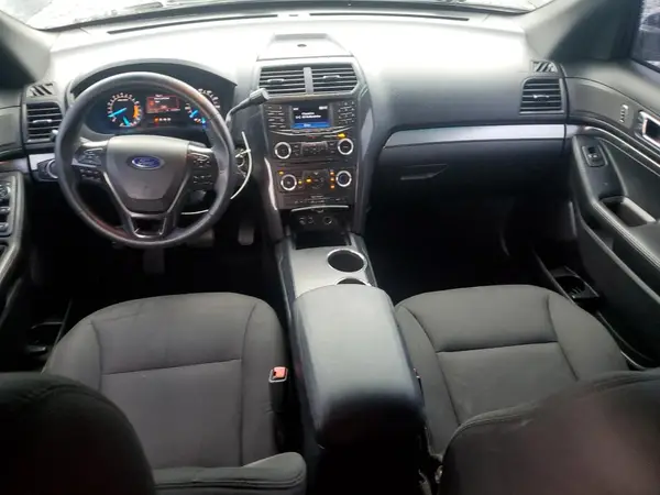 1FM5K8AR6GGA28586 2016 FORD EXPLORER - Image 8