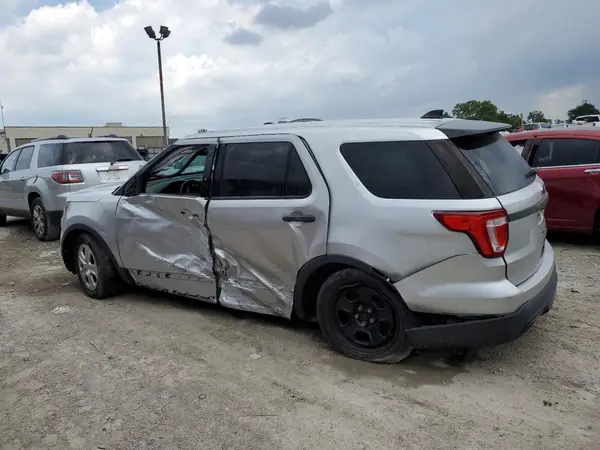 1FM5K8AR6GGB74373 2016 FORD EXPLORER - Image 2