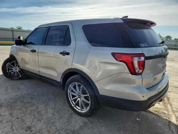 1FM5K8AR6GGC60704 2016 FORD EXPLORER - Image 2