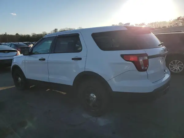 1FM5K8AR6HGA13281 2017 FORD EXPLORER - Image 2