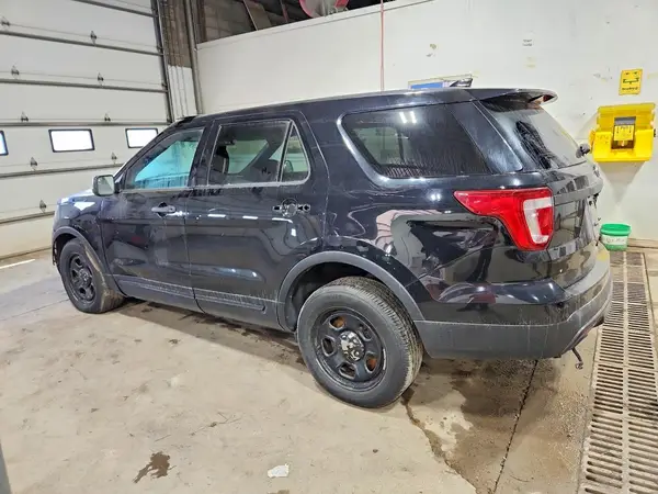 1FM5K8AR6HGC86284 2017 FORD EXPLORER - Image 2
