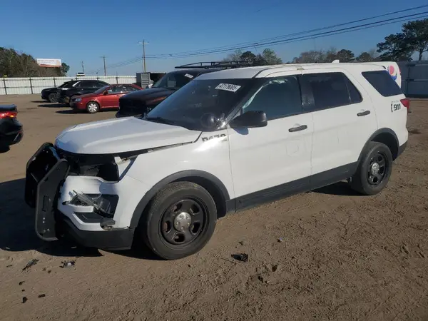 1FM5K8AR6HGD06436 2017 FORD EXPLORER - Image 1