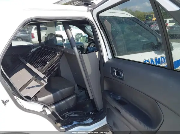 1FM5K8AR6HGE01581 2017 FORD EXPLORER - Image 8