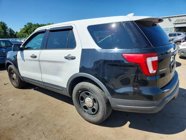 1FM5K8AR6JGA32578 2018 FORD EXPLORER - Image 2