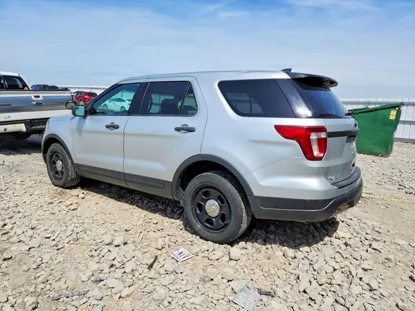 1FM5K8AR6JGA58355 2018 FORD EXPLORER - Image 2