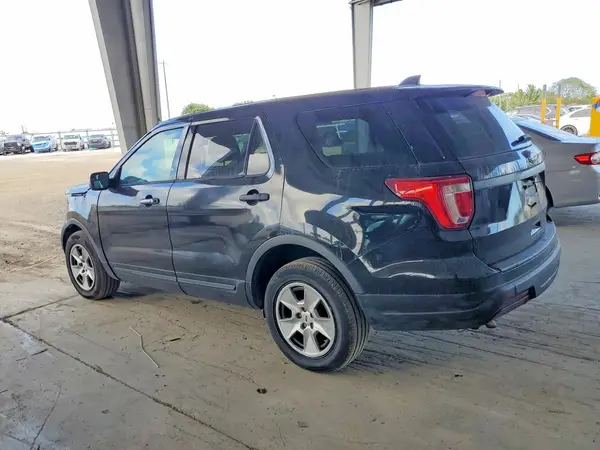 1FM5K8AR6JGC43750 2018 FORD EXPLORER - Image 2