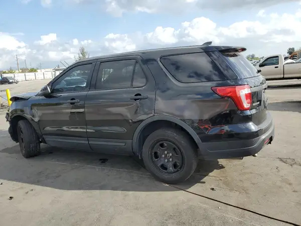 1FM5K8AR6JGC56420 2018 FORD EXPLORER - Image 2