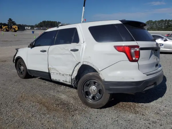 1FM5K8AR6KGB22427 2019 FORD EXPLORER - Image 2