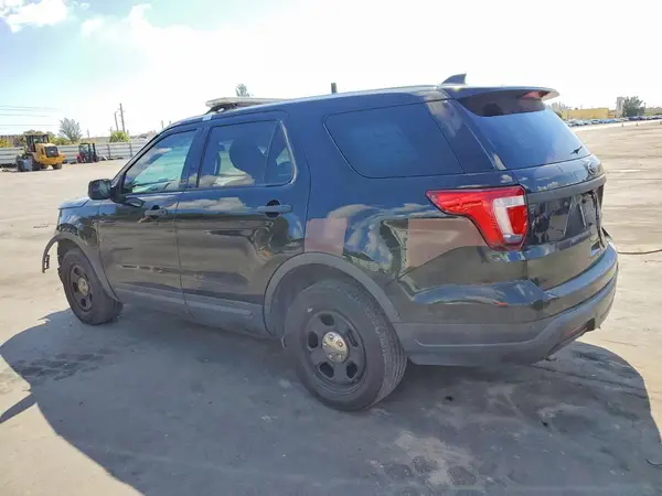 1FM5K8AR6KGB46176 2019 FORD EXPLORER - Image 2