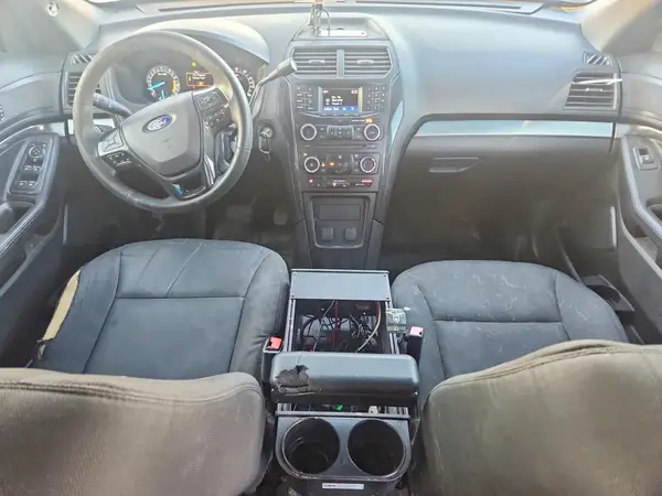 1FM5K8AR7GGB13310 2016 FORD EXPLORER - Image 8