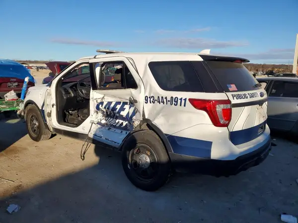 1FM5K8AR7HGA04704 2017 FORD EXPLORER - Image 2