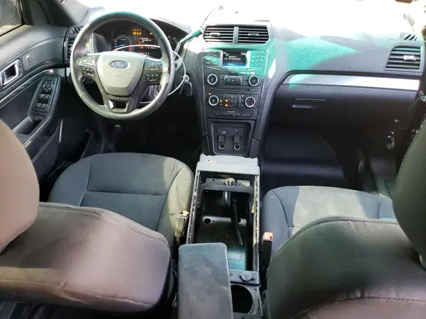 1FM5K8AR7HGA79564 2017 FORD EXPLORER - Image 8