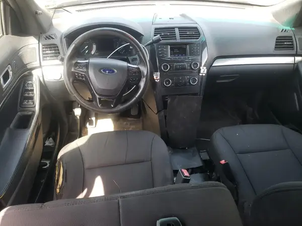 1FM5K8AR7HGB15866 2017 FORD EXPLORER - Image 8