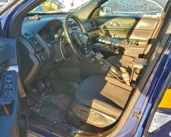 1FM5K8AR7HGD06218 2017 FORD EXPLORER - Image 8
