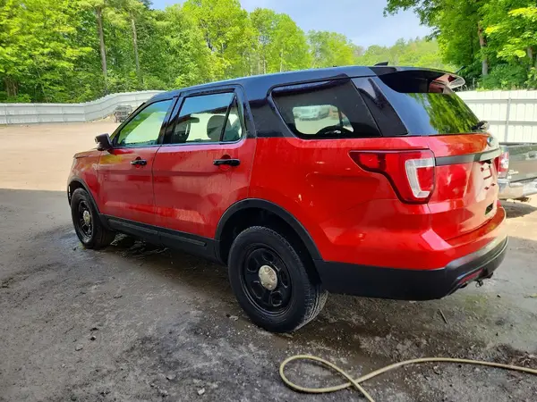 1FM5K8AR7HGD25240 2017 FORD EXPLORER - Image 2