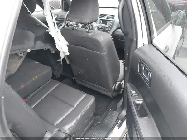 1FM5K8AR7HGE01281 2017 FORD EXPLORER - Image 8
