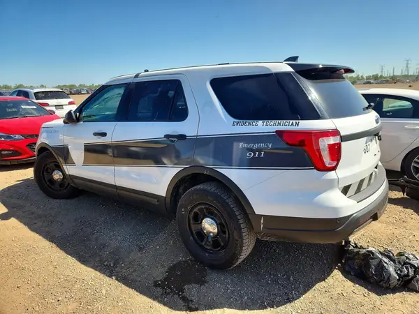 1FM5K8AR7KGB24574 2019 FORD EXPLORER - Image 2
