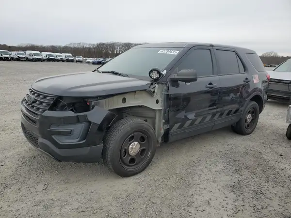 1FM5K8AR8GGA86795 2016 FORD EXPLORER - Image 1