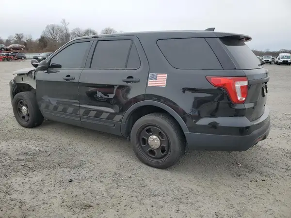 1FM5K8AR8GGA86795 2016 FORD EXPLORER - Image 2