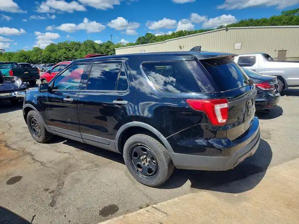 1FM5K8AR8GGB89179 2016 FORD EXPLORER - Image 2