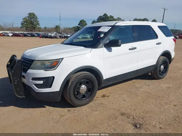 1FM5K8AR8GGC62115 2016 FORD EXPLORER - Image 2