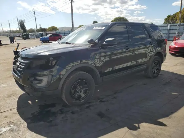 1FM5K8AR8GGD31529 2016 FORD EXPLORER - Image 1