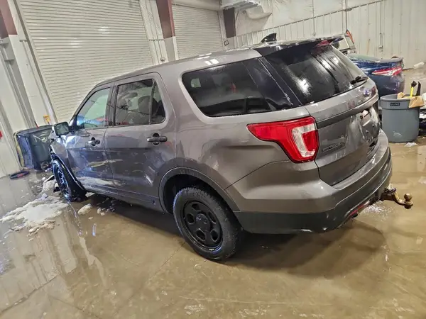 1FM5K8AR8HGC57675 2017 FORD EXPLORER - Image 2