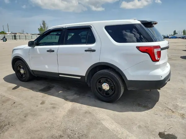1FM5K8AR8HGD22671 2017 FORD EXPLORER - Image 2