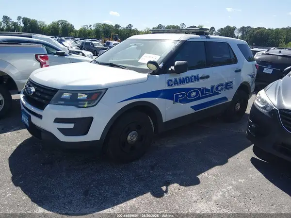 1FM5K8AR8HGE01581 2017 FORD EXPLORER - Image 2
