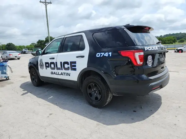 1FM5K8AR8JGA20741 2018 FORD EXPLORER - Image 2