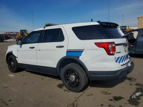 1FM5K8AR8JGC18820 2018 FORD EXPLORER - Image 2