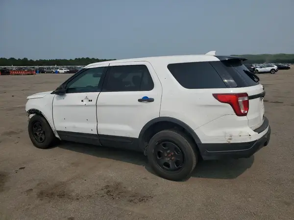 1FM5K8AR9GGC62172 2016 FORD EXPLORER - Image 2