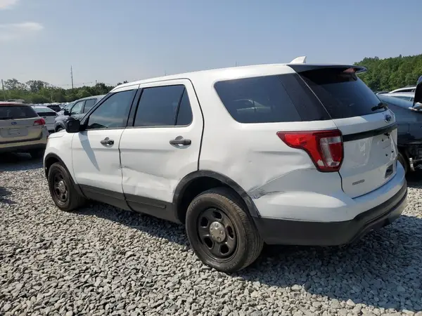 1FM5K8AR9HGA17552 2017 FORD EXPLORER - Image 2