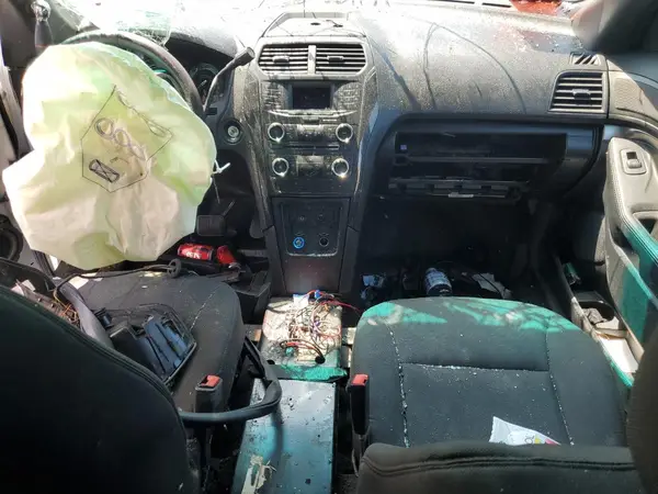 1FM5K8AR9HGA62667 2017 FORD EXPLORER - Image 8