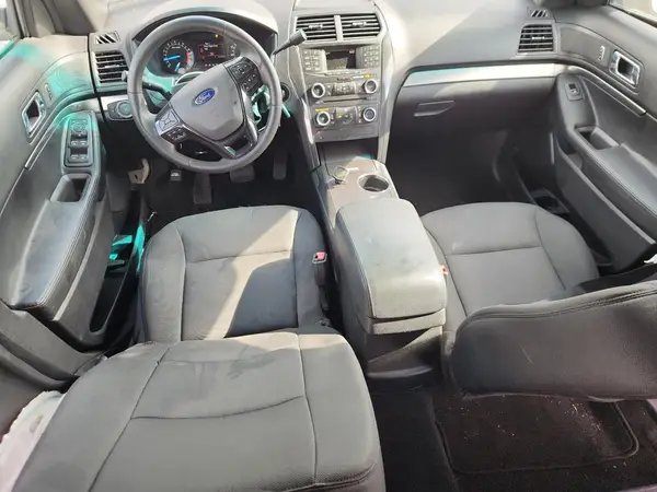 1FM5K8AR9HGA71109 2017 FORD EXPLORER - Image 8