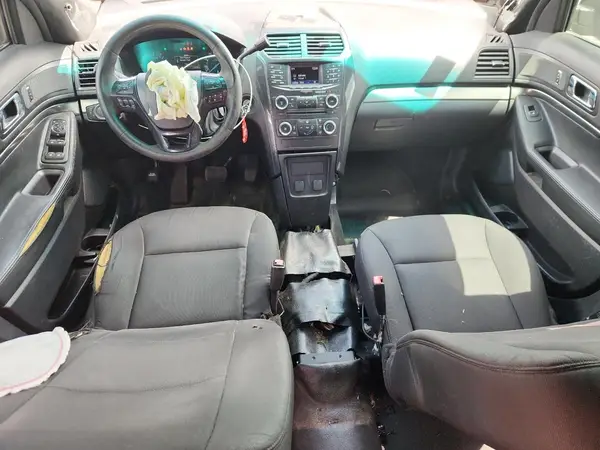1FM5K8AR9HGB40588 2017 FORD EXPLORER - Image 8