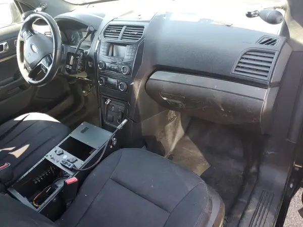 1FM5K8AR9HGB93467 2017 FORD EXPLORER - Image 8