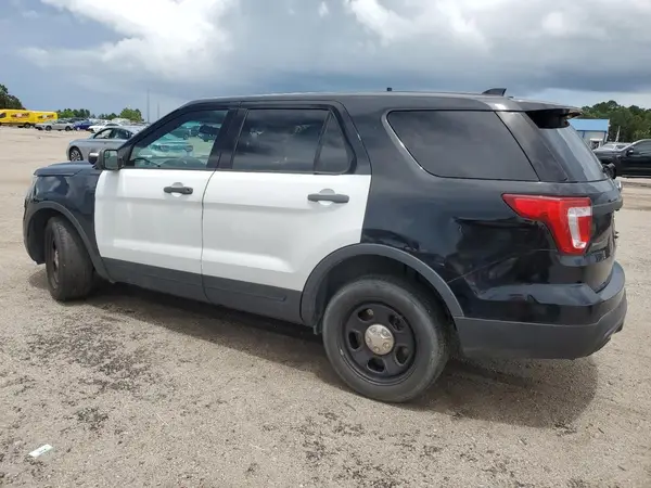 1FM5K8AR9HGC24541 2017 FORD EXPLORER - Image 2