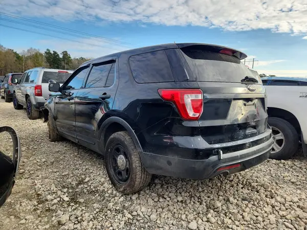 1FM5K8AR9HGD22579 2017 FORD EXPLORER - Image 2