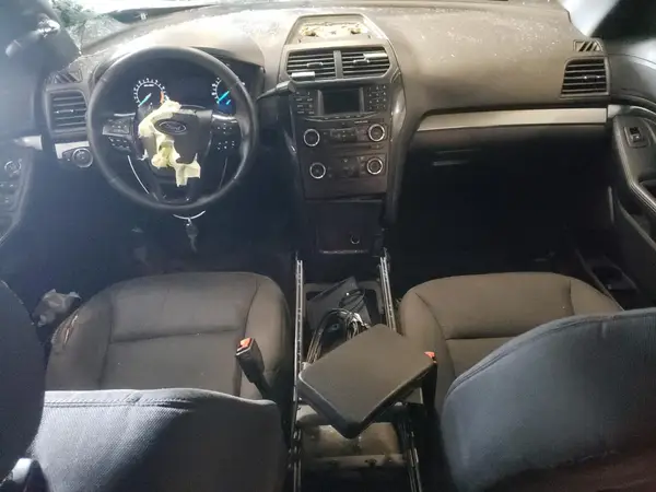 1FM5K8AR9HGE42513 2017 FORD EXPLORER - Image 8